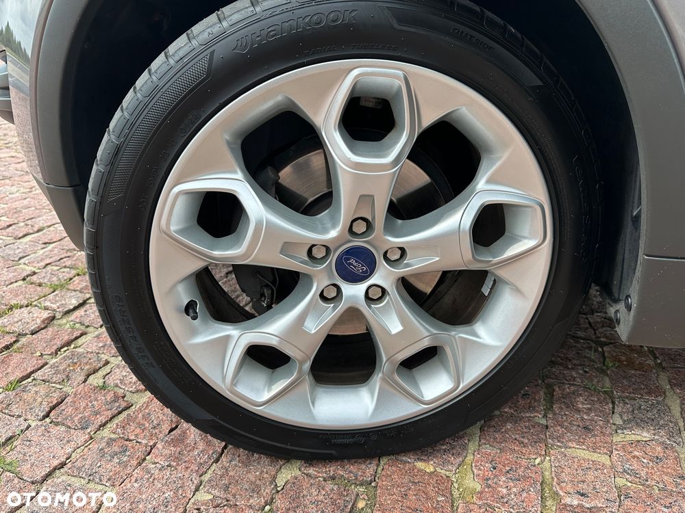 Ford Kuga 2.0 TDCi 4x4 Titanium - 31