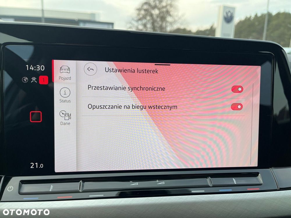 Volkswagen Golf - 26