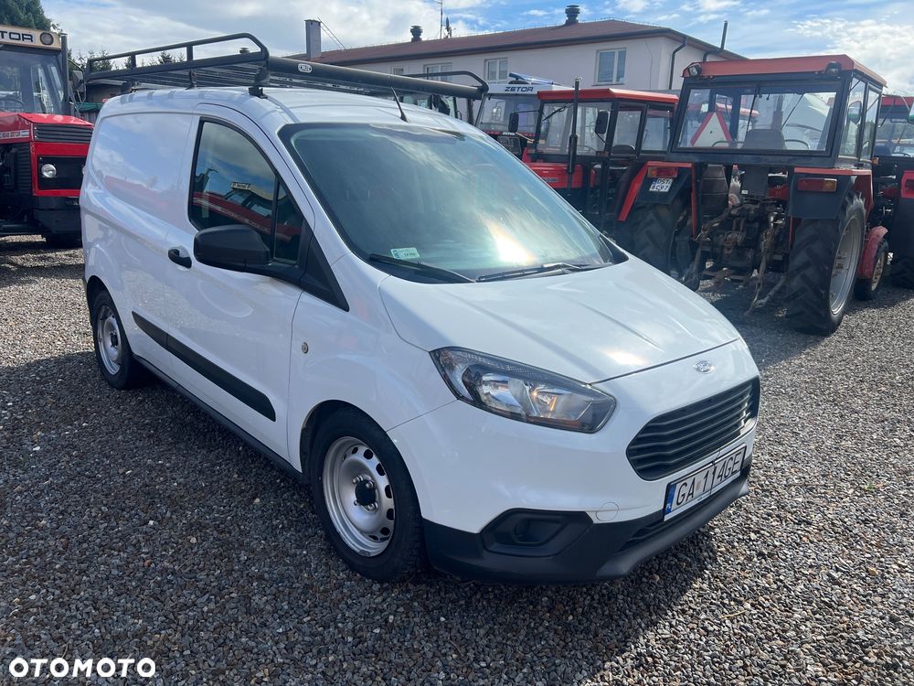 Ford Transit Courier - 2