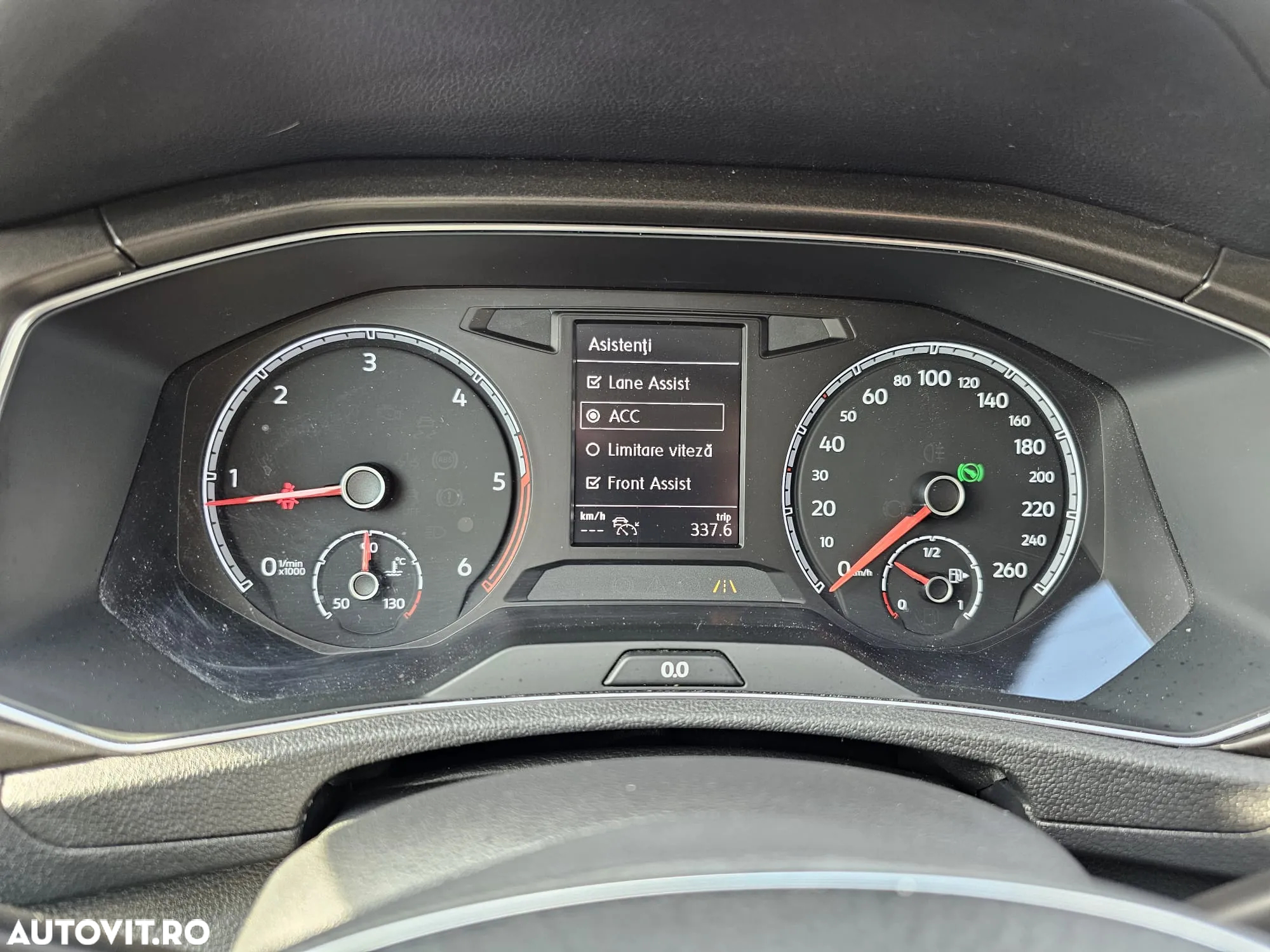 Volkswagen T-ROC 2.0 TDI DSG Style - 23