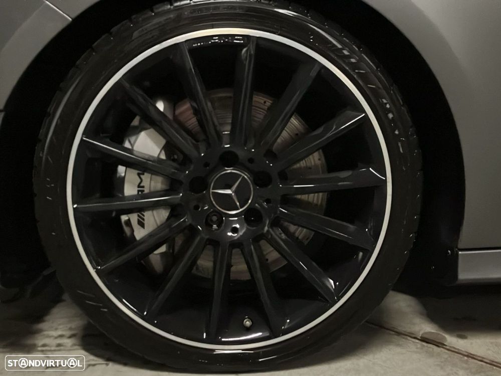 Mercedes-Benz A 35 AMG - 9