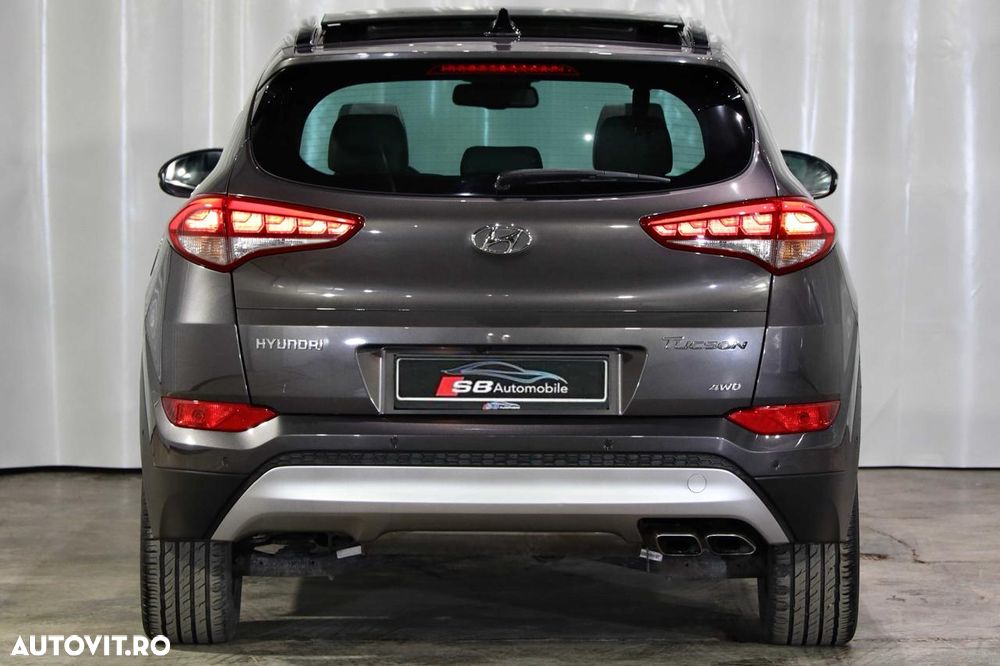 Hyundai Tucson 2.0 CRDI 4WD Automatik Advantage - 6