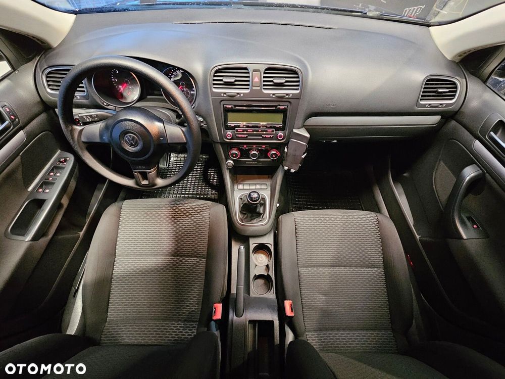 Volkswagen Golf - 14