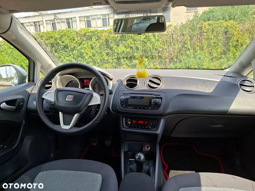 Seat Ibiza 1.6 16V Style - 8