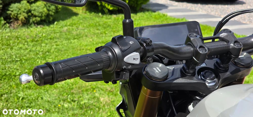 Honda CB - 29