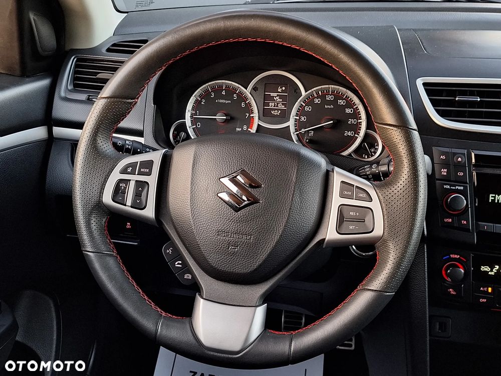 Suzuki Swift - 10