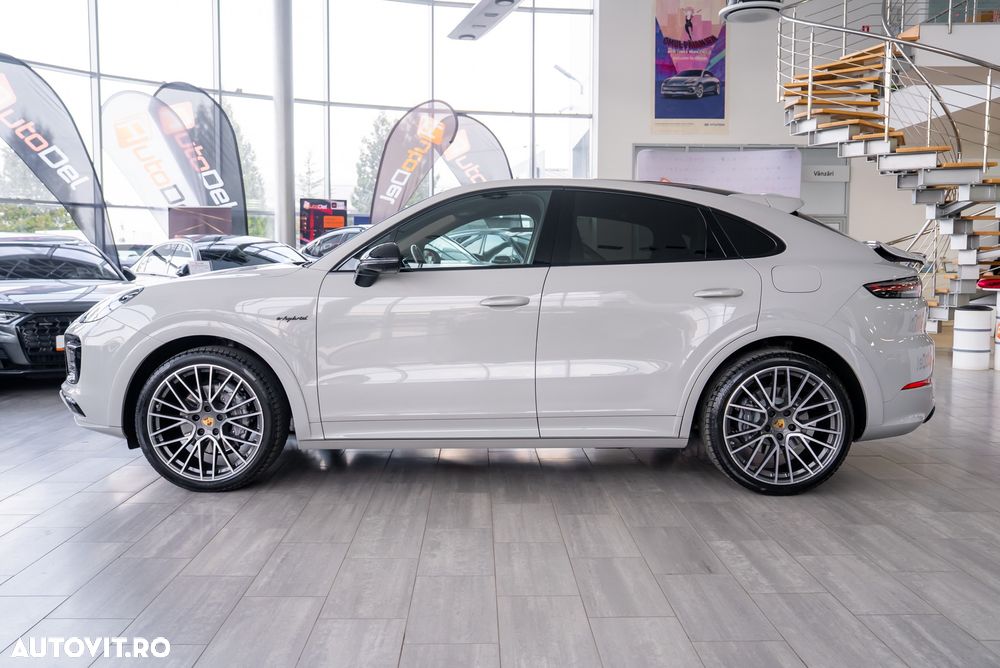 Porsche Cayenne Coupe E-Hybrid Tiptronic S - 11