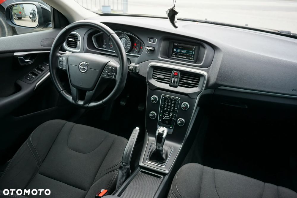 Volvo V40 D3 Drive-E Kinetic - 13