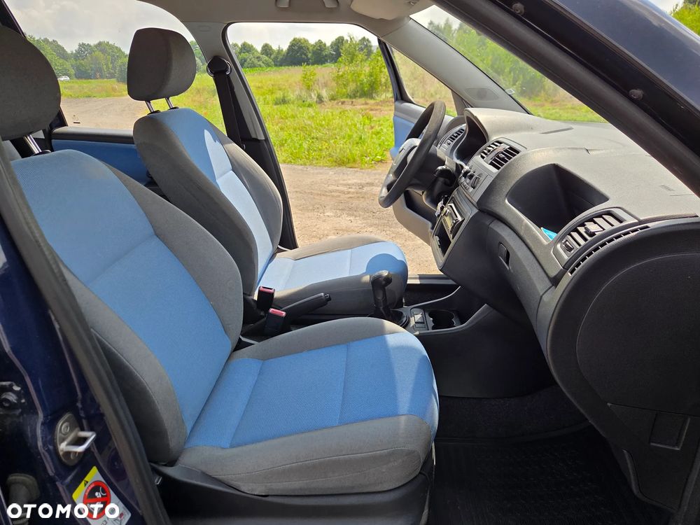Skoda Roomster 1.2 TSI FAMILY - 13