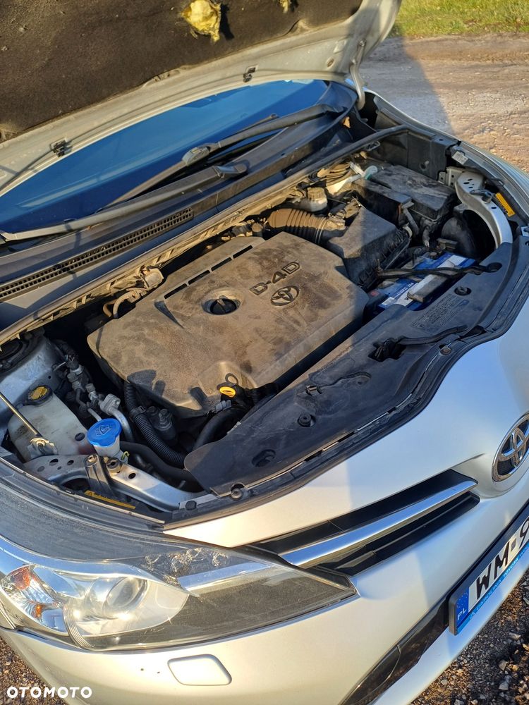 Toyota Verso - 5