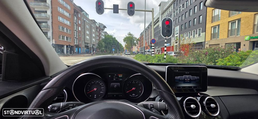 Mercedes-Benz C 350 e - 13