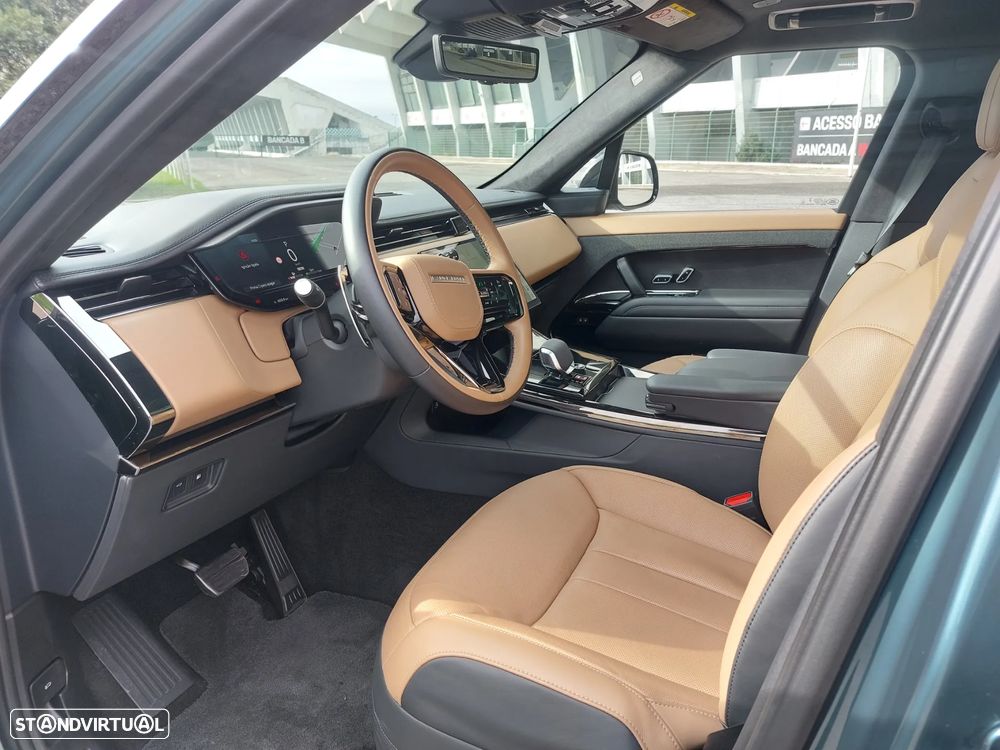 Land Rover Range Rover Sport - 13