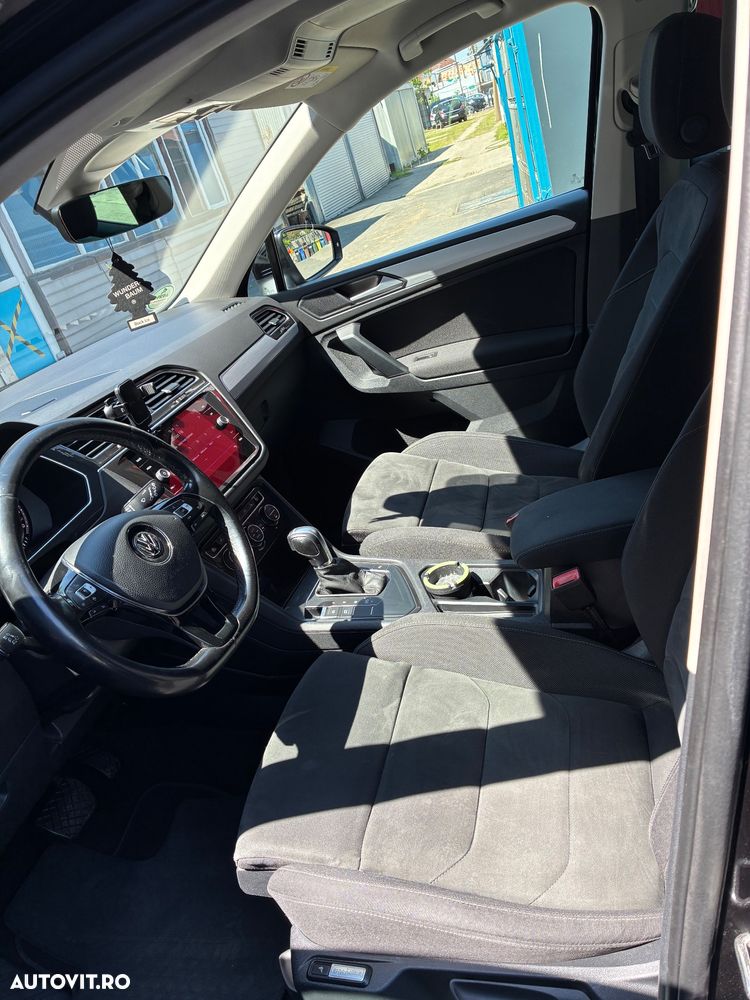 Volkswagen Tiguan 2.0 TDI SCR DSG Comfortline - 8