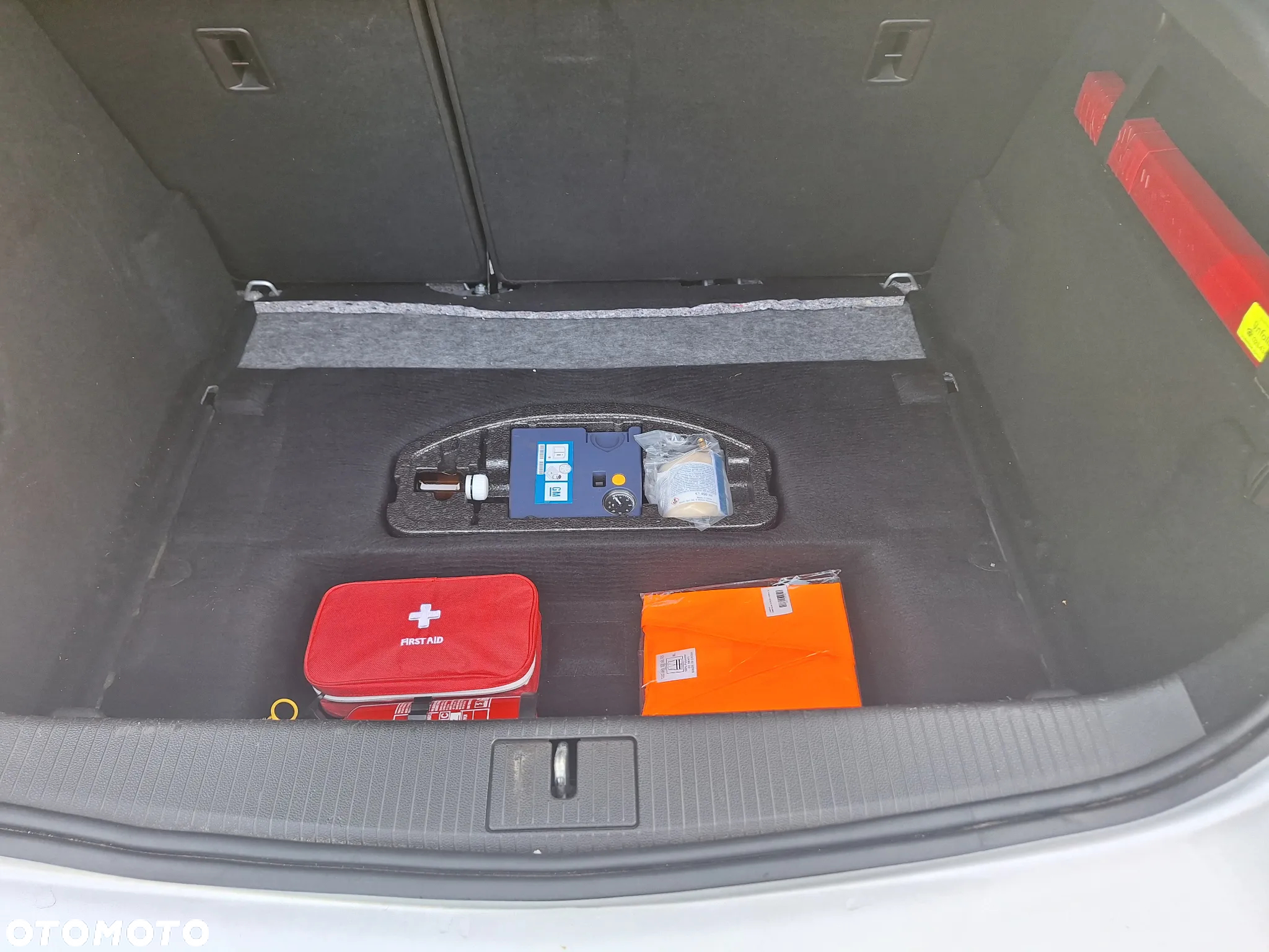 Opel Astra 1.6 Active - 18