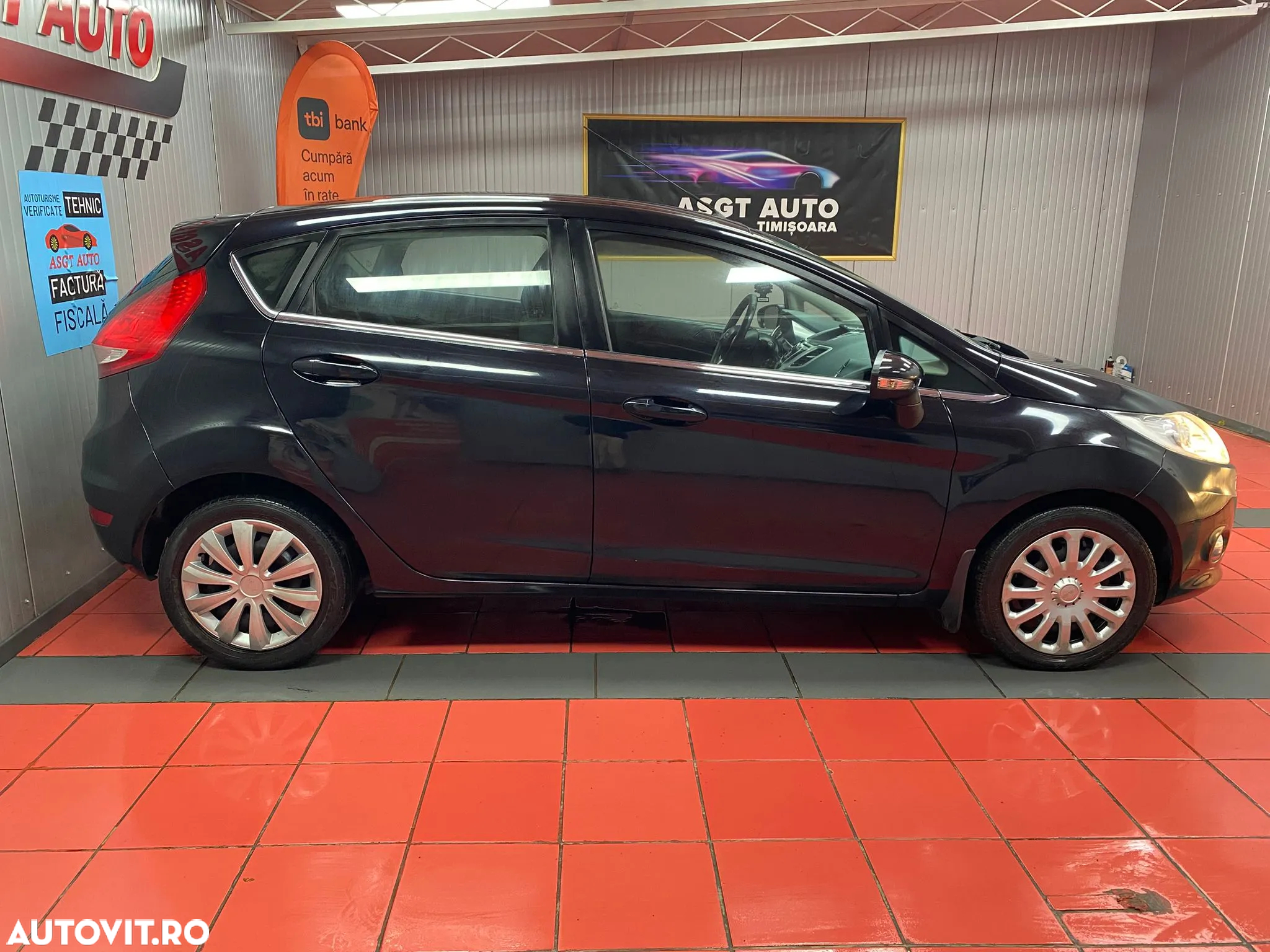 Ford Fiesta - 22