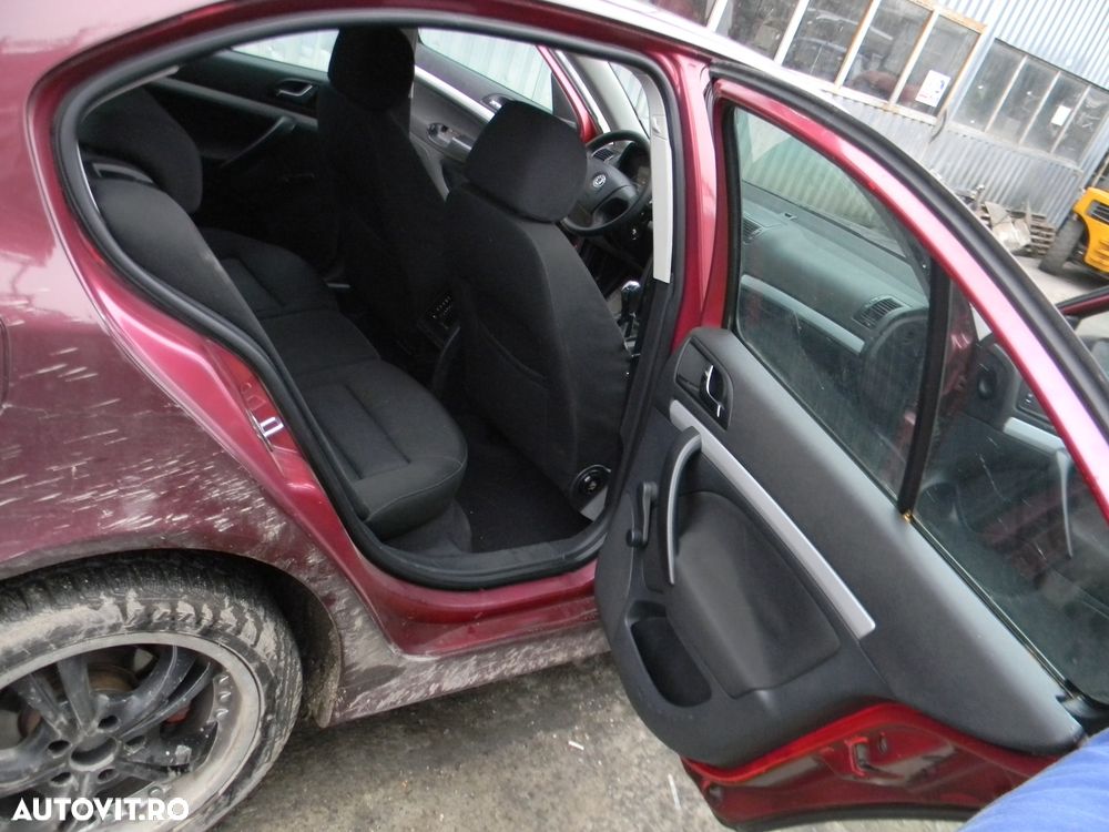 Dezmembrari  Skoda OCTAVIA 2 (1Z)  2004  > 2013 1.9 TDI Motorina - 30