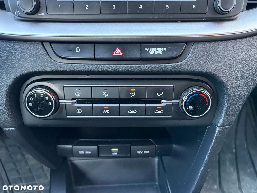 Kia Ceed 1.6 CRDi mHEV S - 15