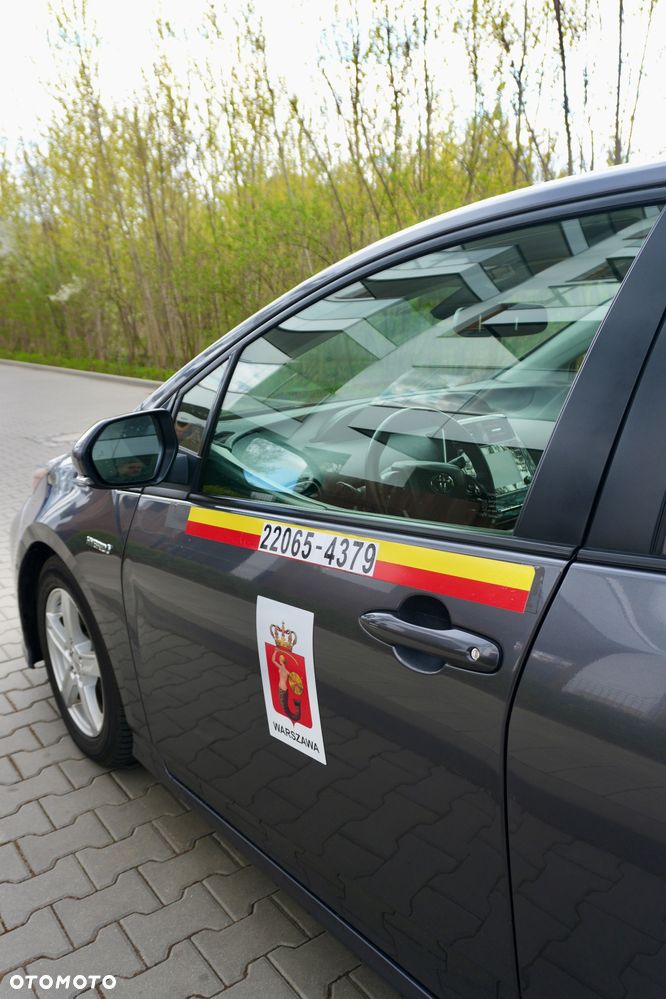 Toyota Prius 1.8 Hybrid Premium - 14