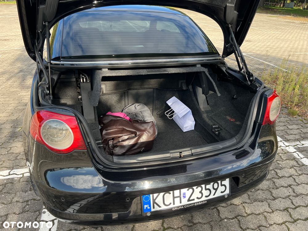 Volkswagen Eos 2.0 TDI DPF Sport & Style - 18