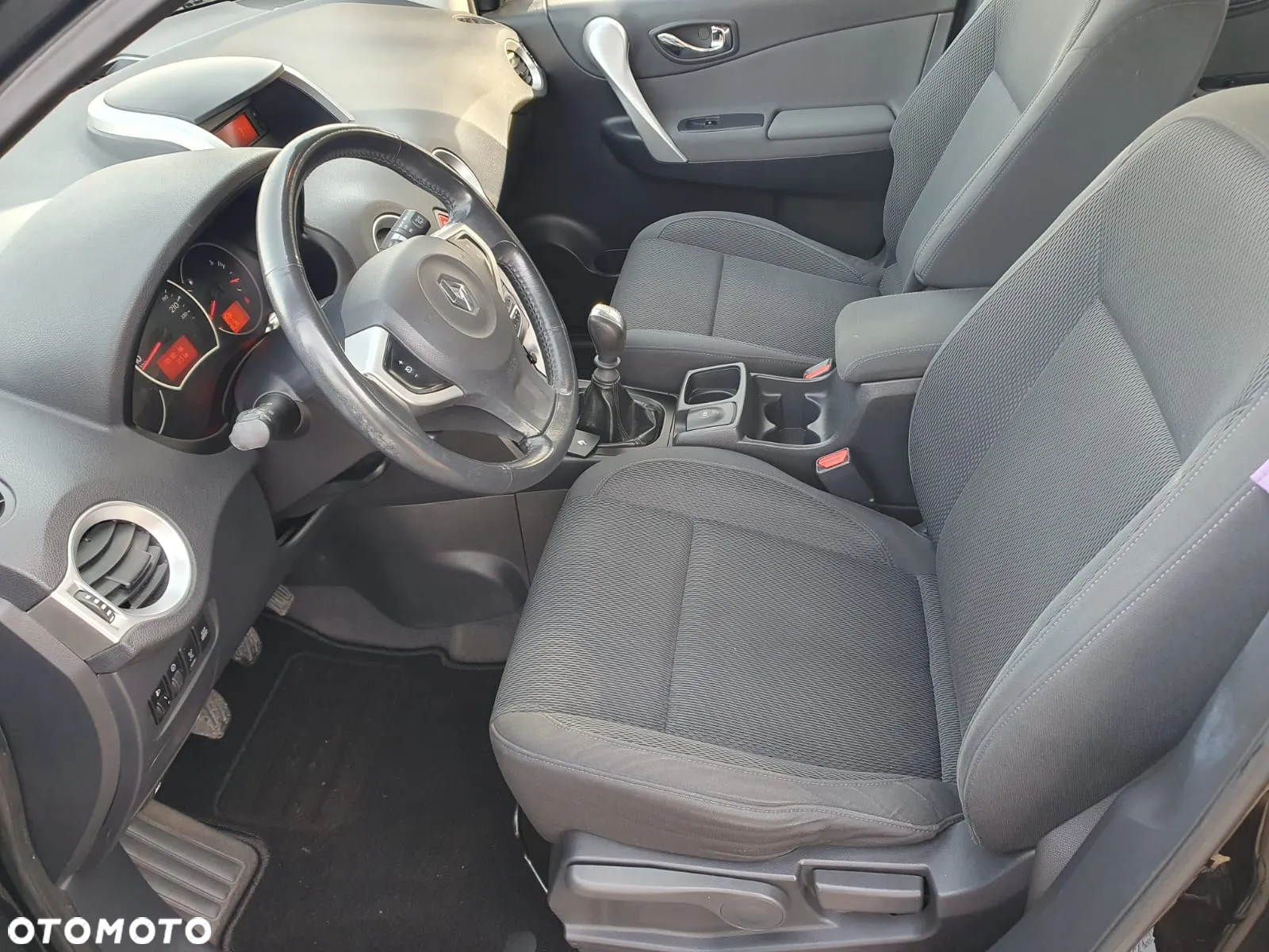 Renault Koleos 2.0 dCi 4x4 Privilege - 14