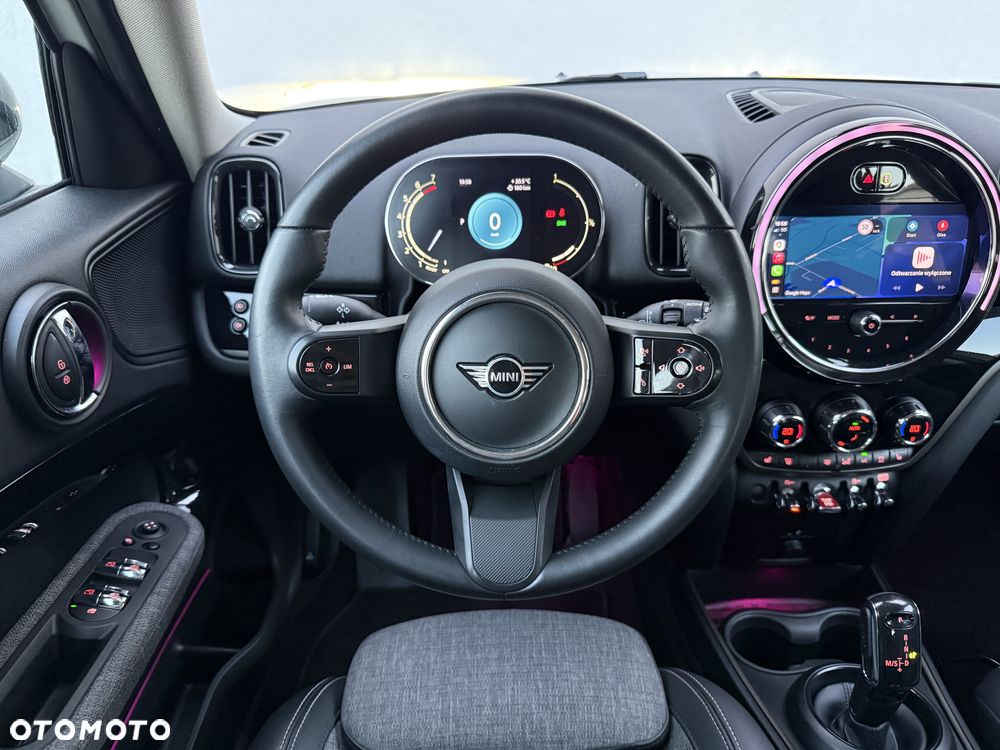 MINI Countryman Cooper Classic Trim - 14