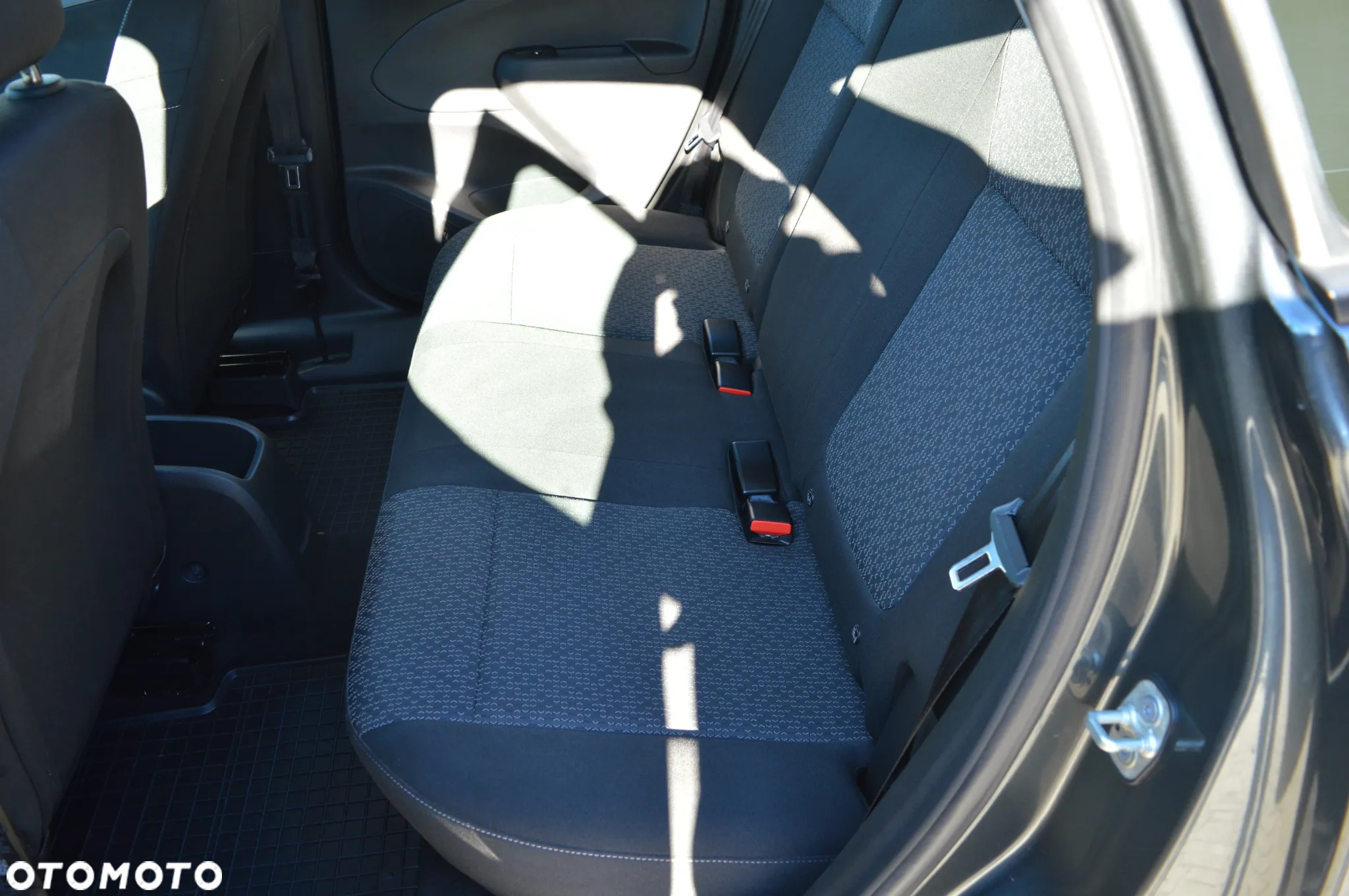 Opel Crossland X 1.2 Edition - 16