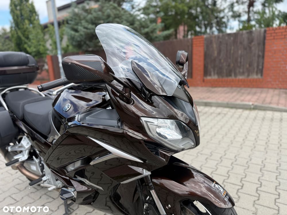 Yamaha FJR - 4