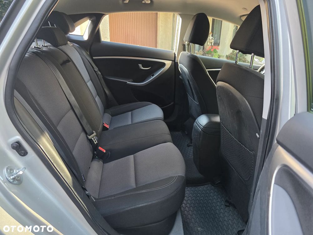 Hyundai i30 1.4 CRDi Comfort - 10