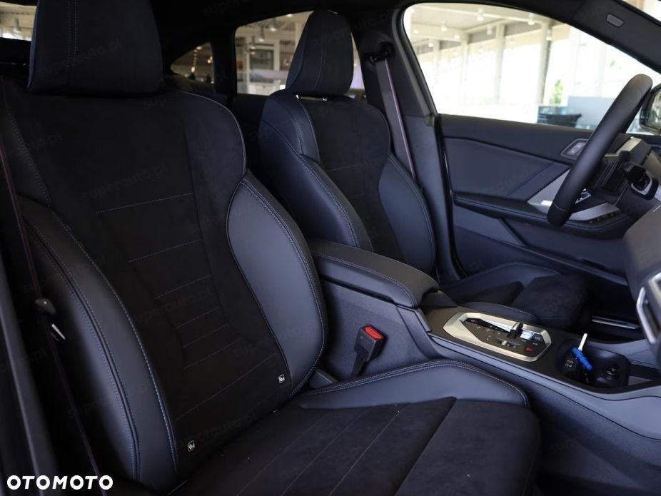 BMW Seria 2 218d M Sport - 6