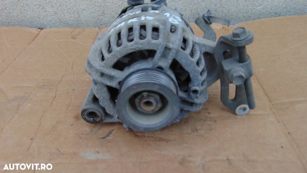Alternator Toyota Yaris motor 1.3 benzina 90A an 2006-2009 cod 27060-0J061 - 3