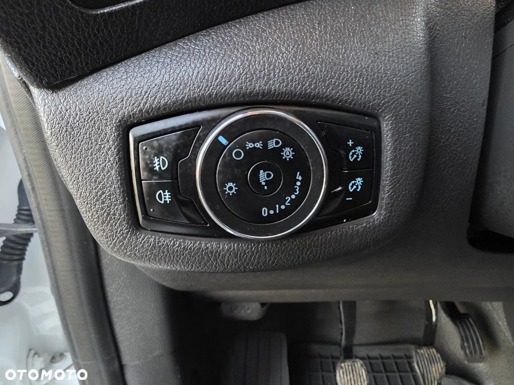 Ford Connect Transit - 25