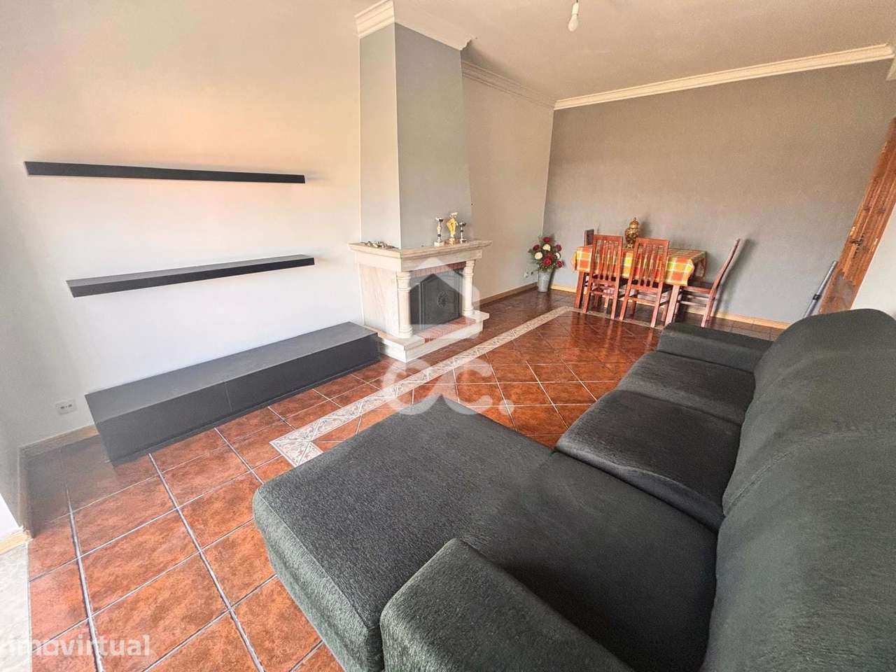 VIEIRA DE LEIRIA--- Apartamento T2, com arrecadação privativa no sotão - Grande imagem: 4/10