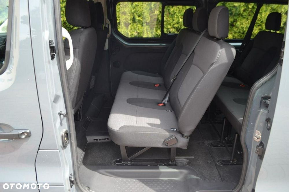 Renault Trafic - 11