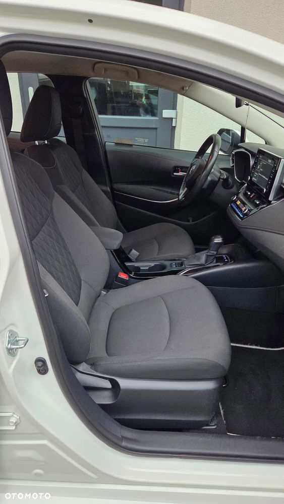 Toyota Corolla 1.8 Hybrid GPF Comfort - 21