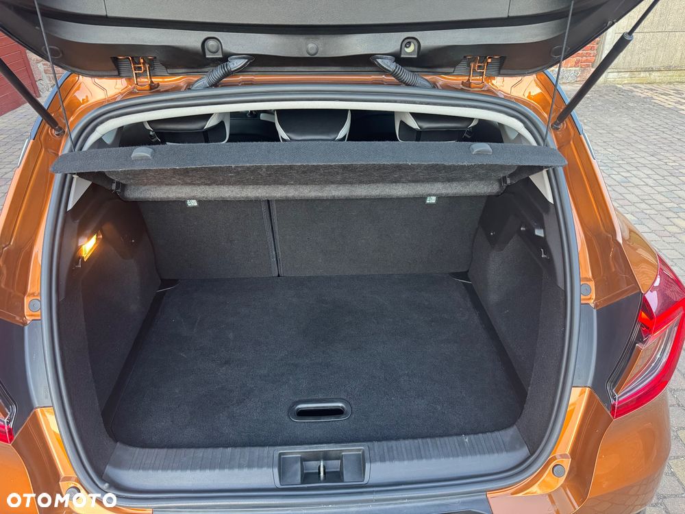 Renault Captur 1.3 TCe mHEV Intens EDC - 19
