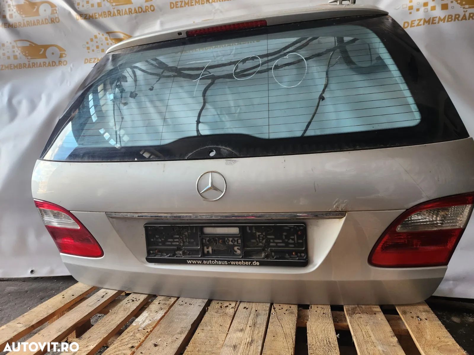 Stopuri Lampa Stop Tripla Stanga Dreapta De Pe Haion Hayon Mercedes E Class W211 - Dezmembrari Arad - 1