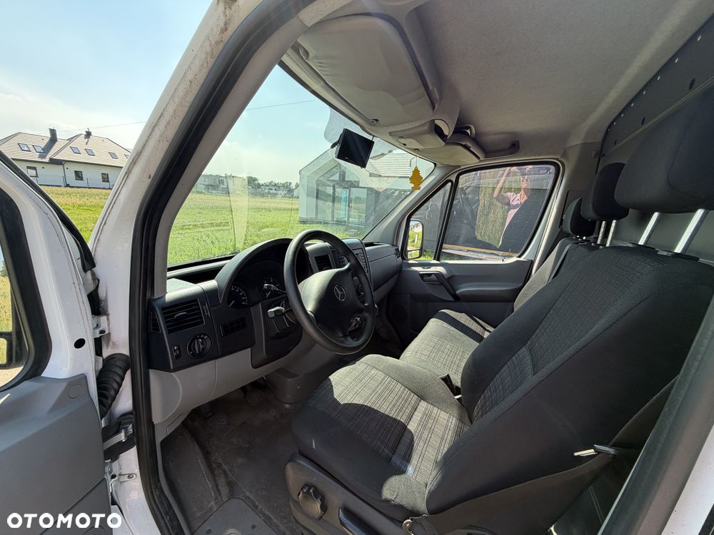 Mercedes-Benz SPRINTER - 3