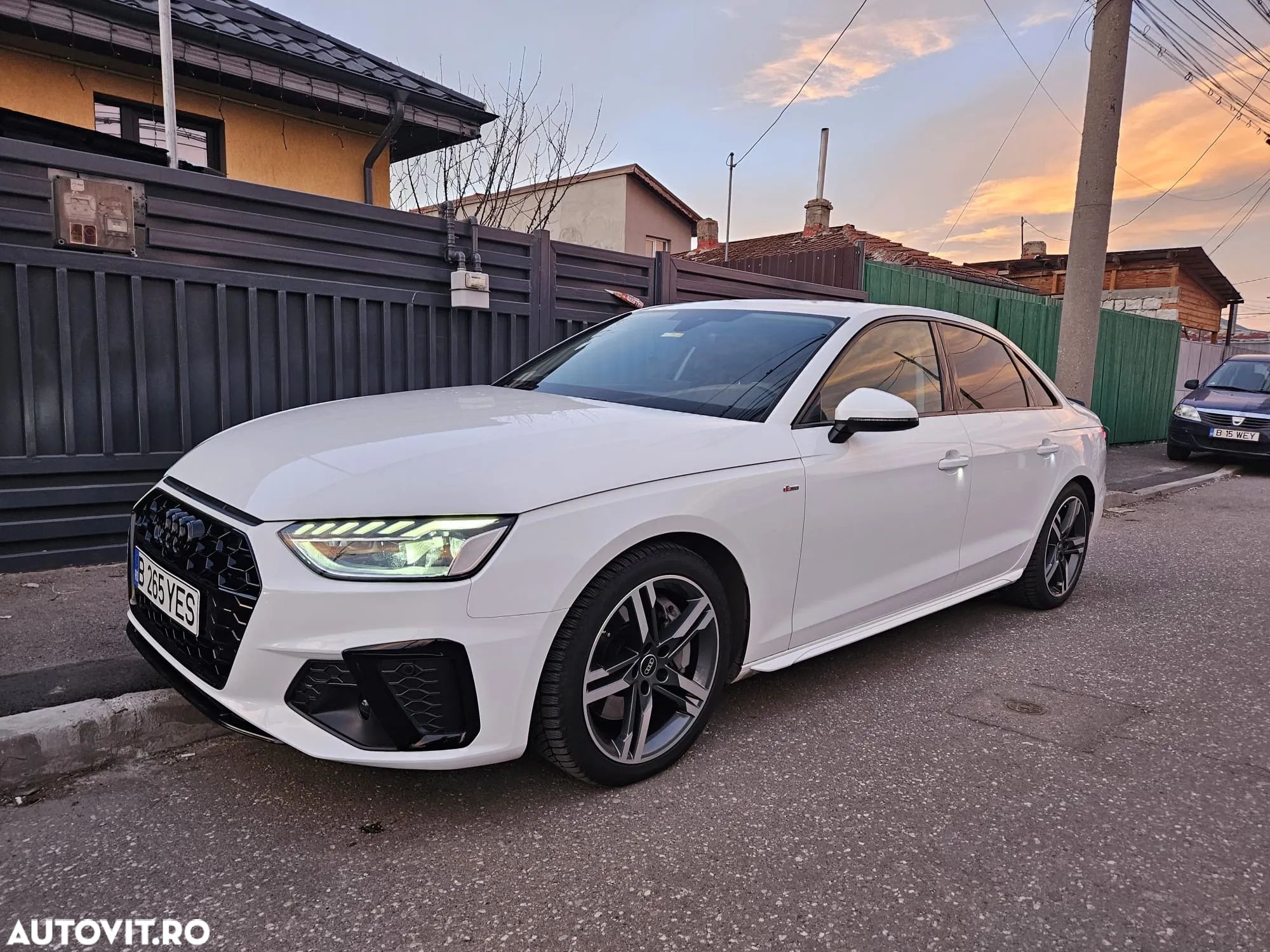 Audi A4 - 1