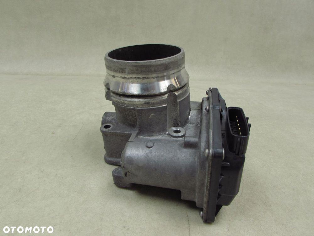 VOLVO V60 S60 II XC60 V40 II 13-18 2.0 D3 D4 PRZEPUSTNICA 31293930 - 3