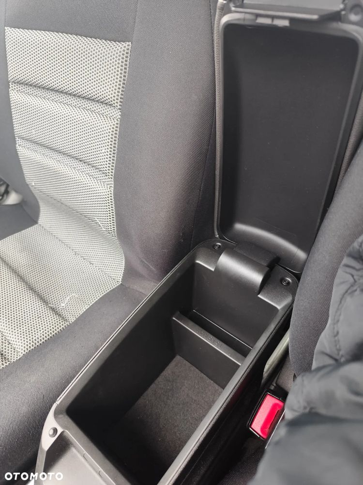 Opel Meriva 1.4 T Essentia - 12