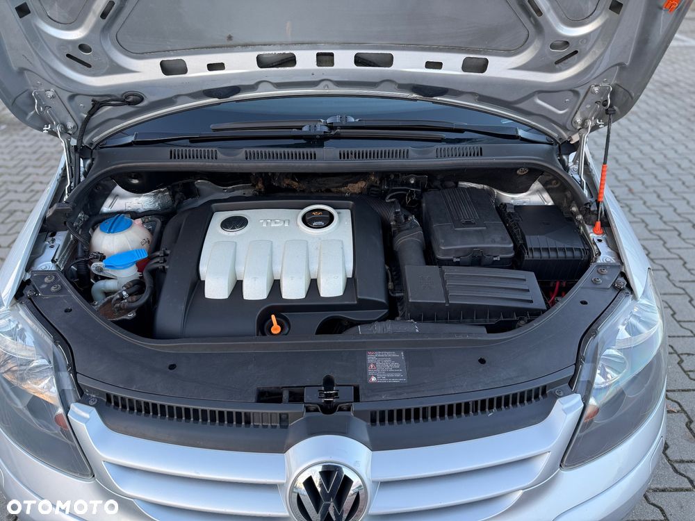 Volkswagen Golf Plus 1.9 TDI Goal - 30