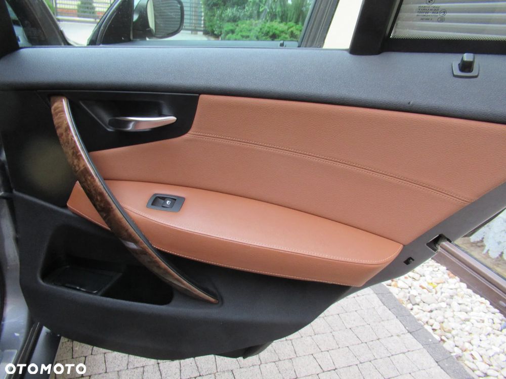 BMW X3 2.0d - 16