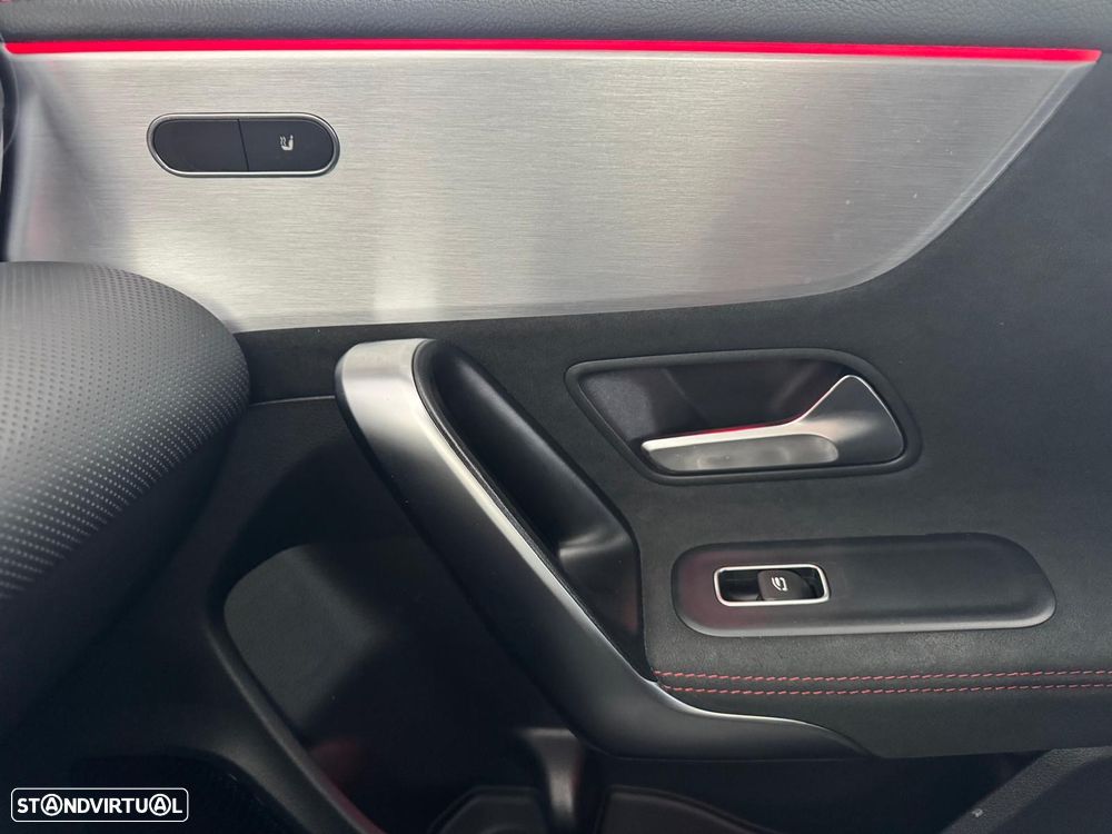 Mercedes-Benz CLA 35 AMG 4Matic - 19