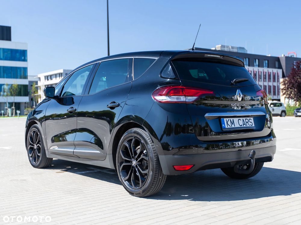 Renault Scenic TCe 160 GPF BLACK EDITION - 17