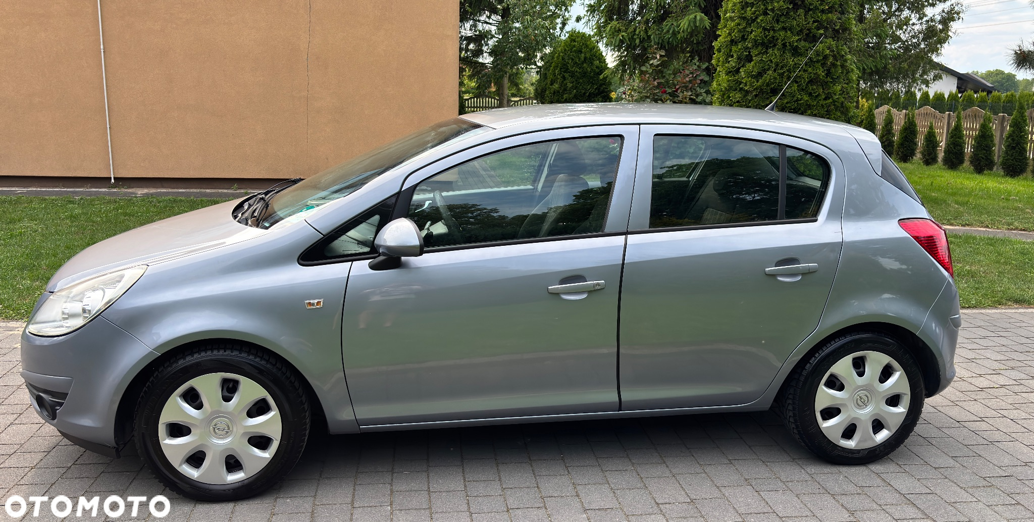 Opel Corsa 1.2 16V Enjoy - 3