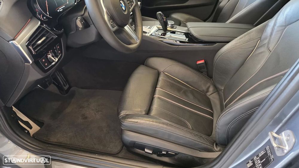 BMW 520 d Pack M Auto - 38