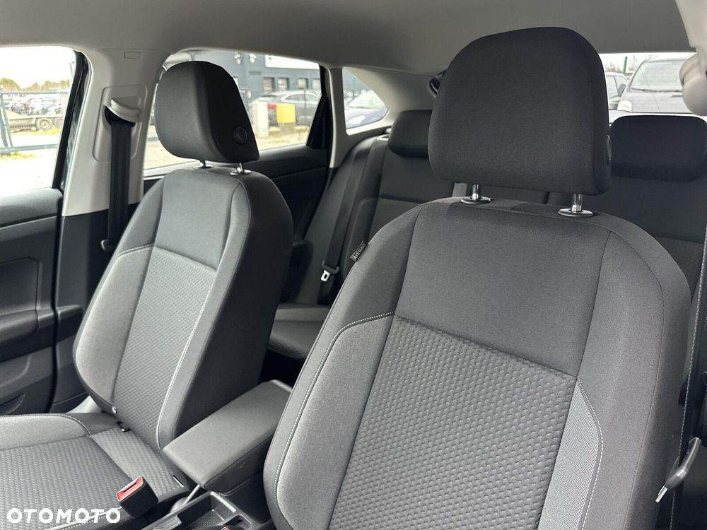 Volkswagen Taigo - 11