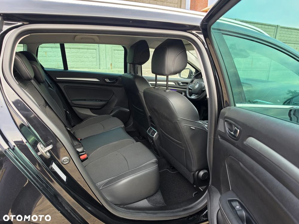 Renault Megane 1.6 E-TECH Plug-In Techno - 18