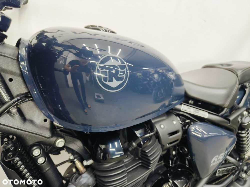 Royal Enfield Shotgun - 21