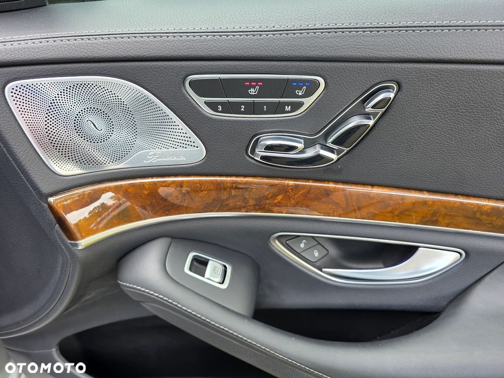 Mercedes-Benz Klasa S 350 (BlueTEC) d 4-Matic L 7G-TRONIC - 39